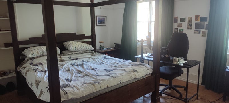 Room Bazely Street in Greater London