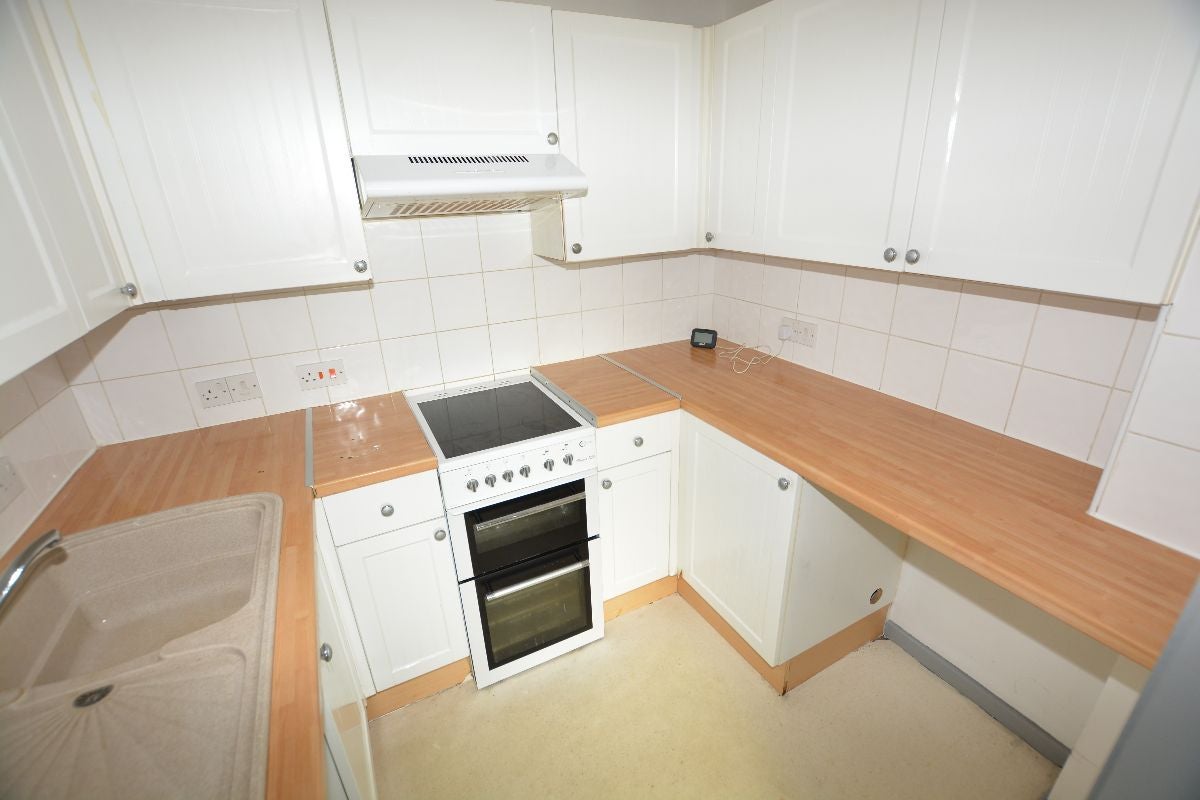 Flat Lanchester Gardens in Bassetlaw
