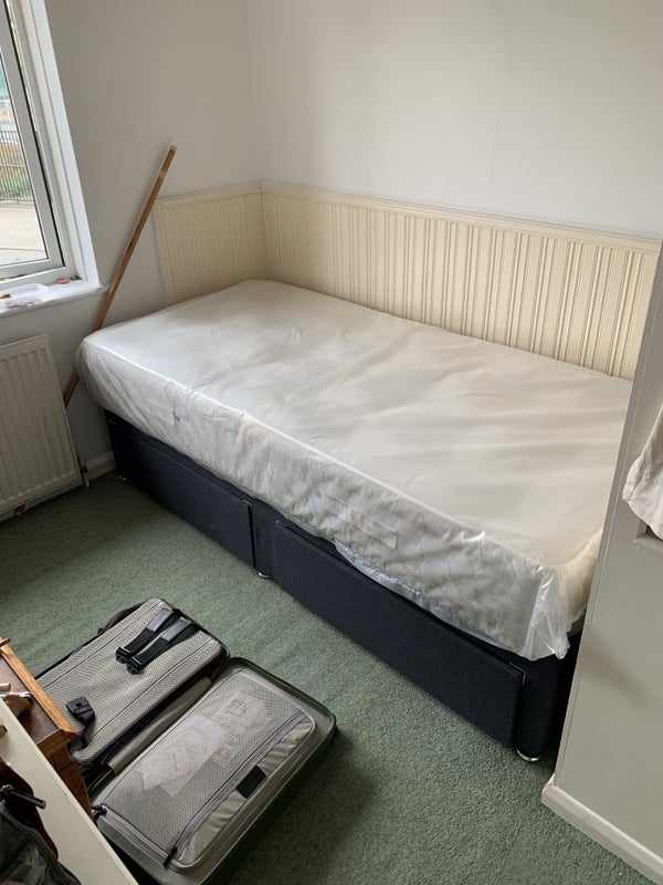 Room Openview in Greater London