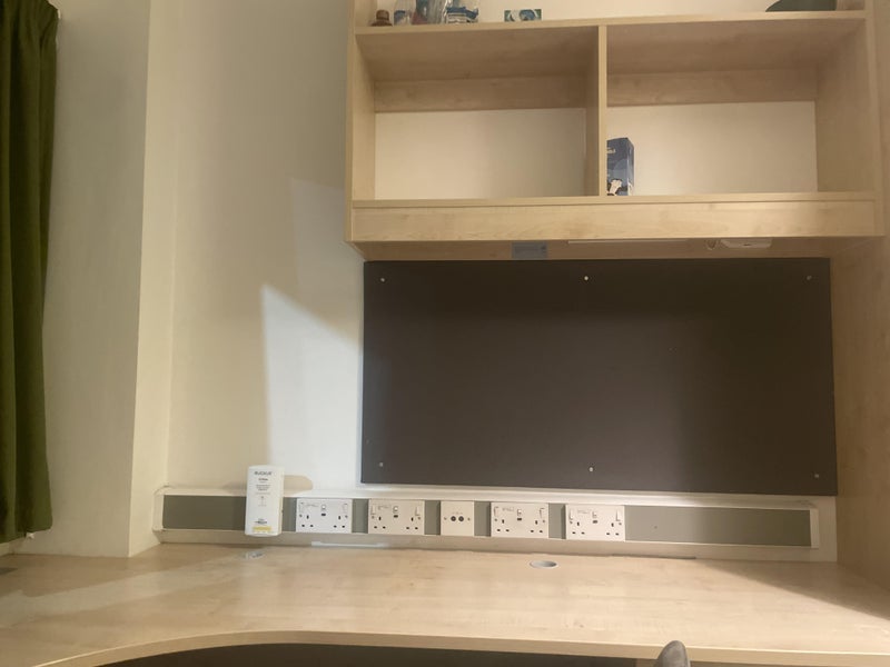Room Heneage Street West in Birmingham