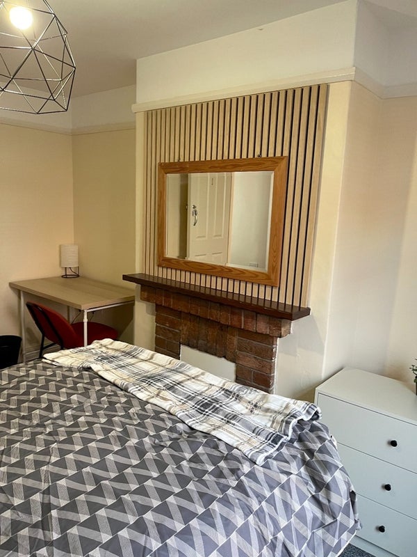 Room Commercial Road in South Kesteven