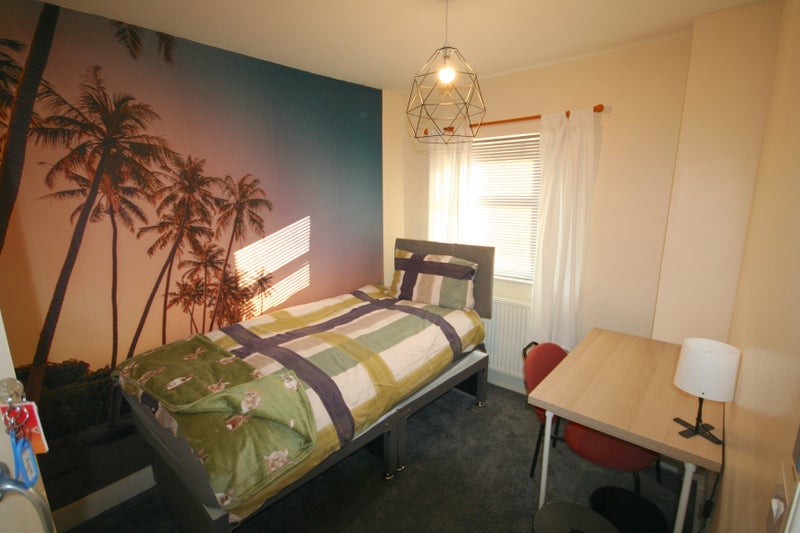 Room Commercial Road in South Kesteven