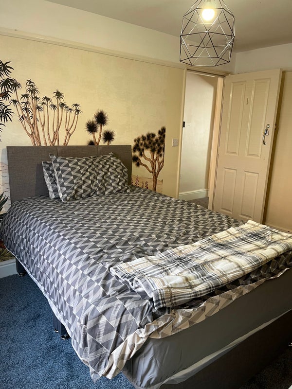 Room Commercial Road in South Kesteven