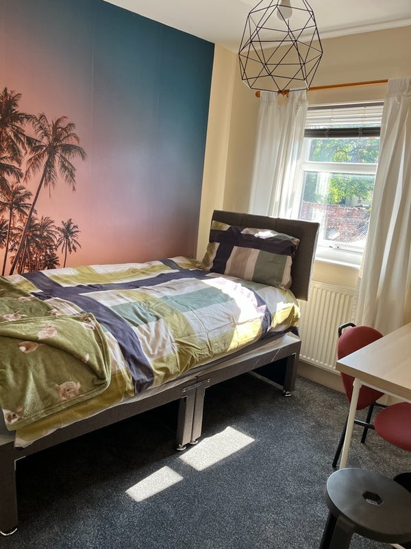 Room Commercial Road in South Kesteven