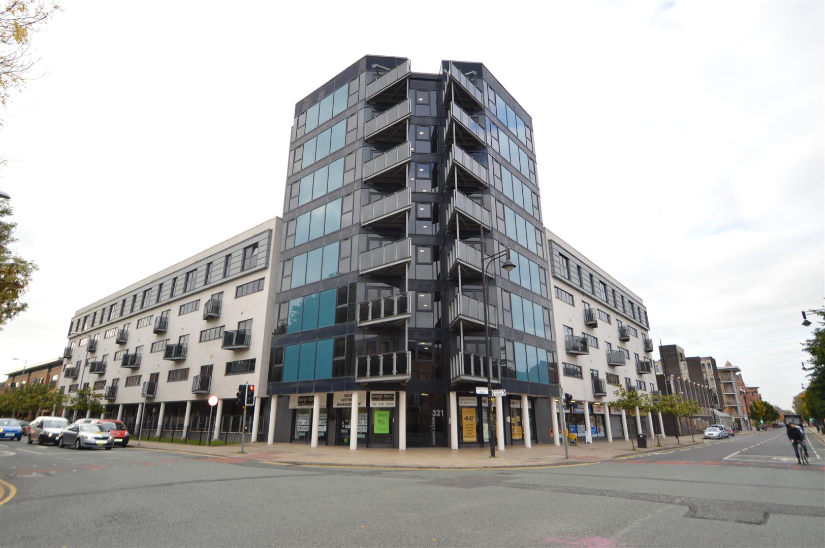 Flat Stretford Road in Manchester