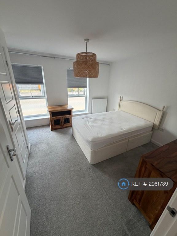Room Fen Street in Milton Keynes