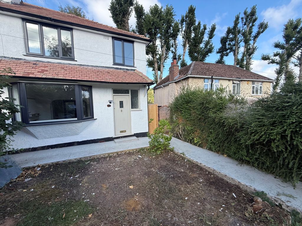 House Tillingdown Hill in Caterham