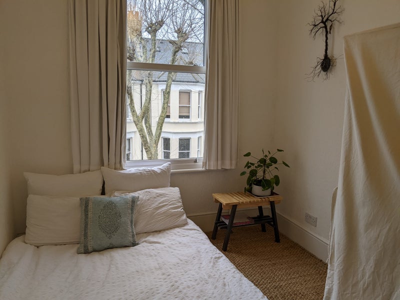 Room Cranworth Gardens in Greater London