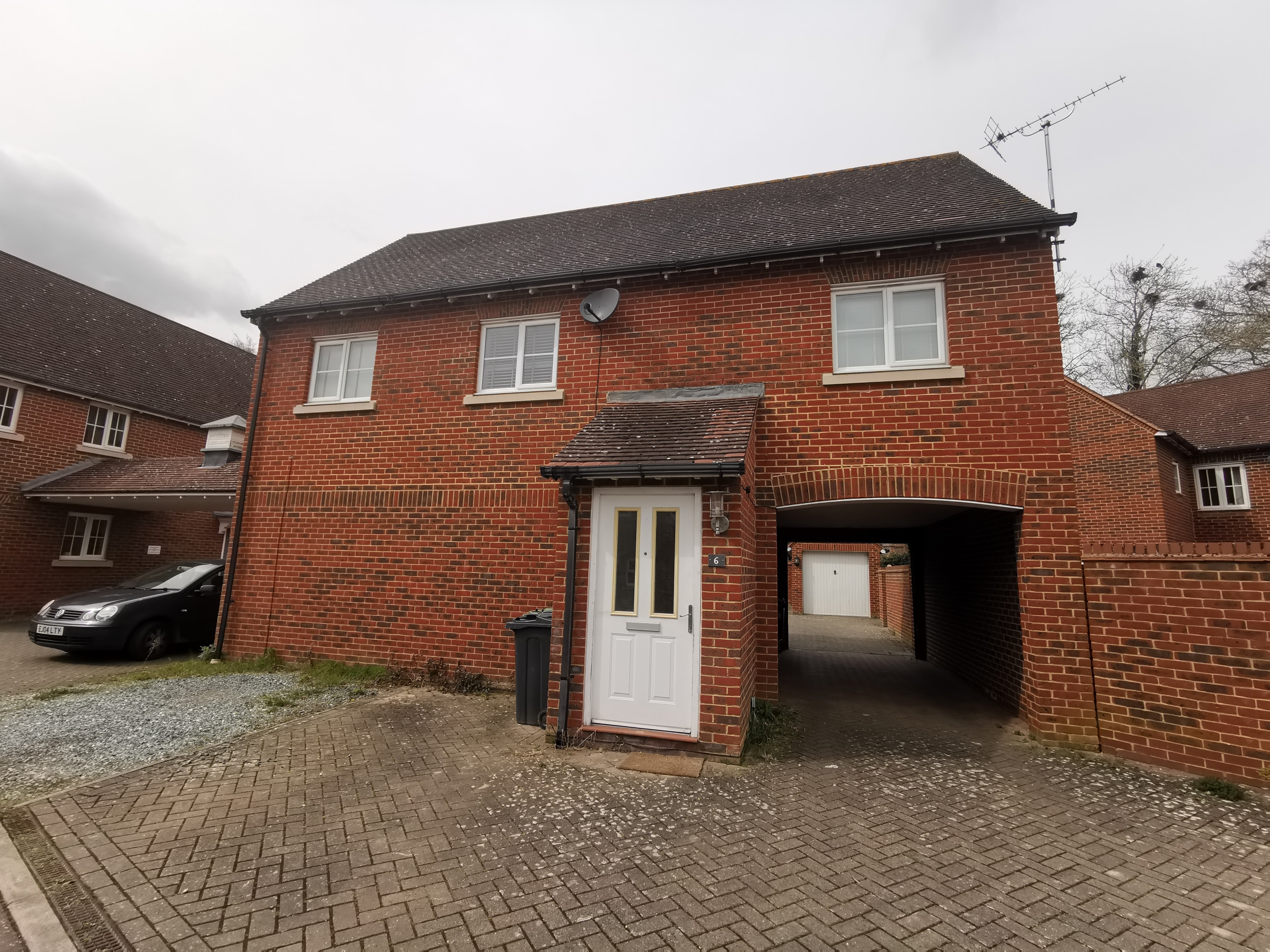 Flat Orlestone View in Ashford