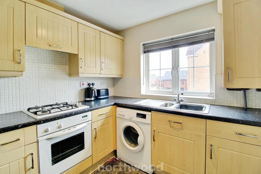 Flat Blossom Crescent in Doncaster