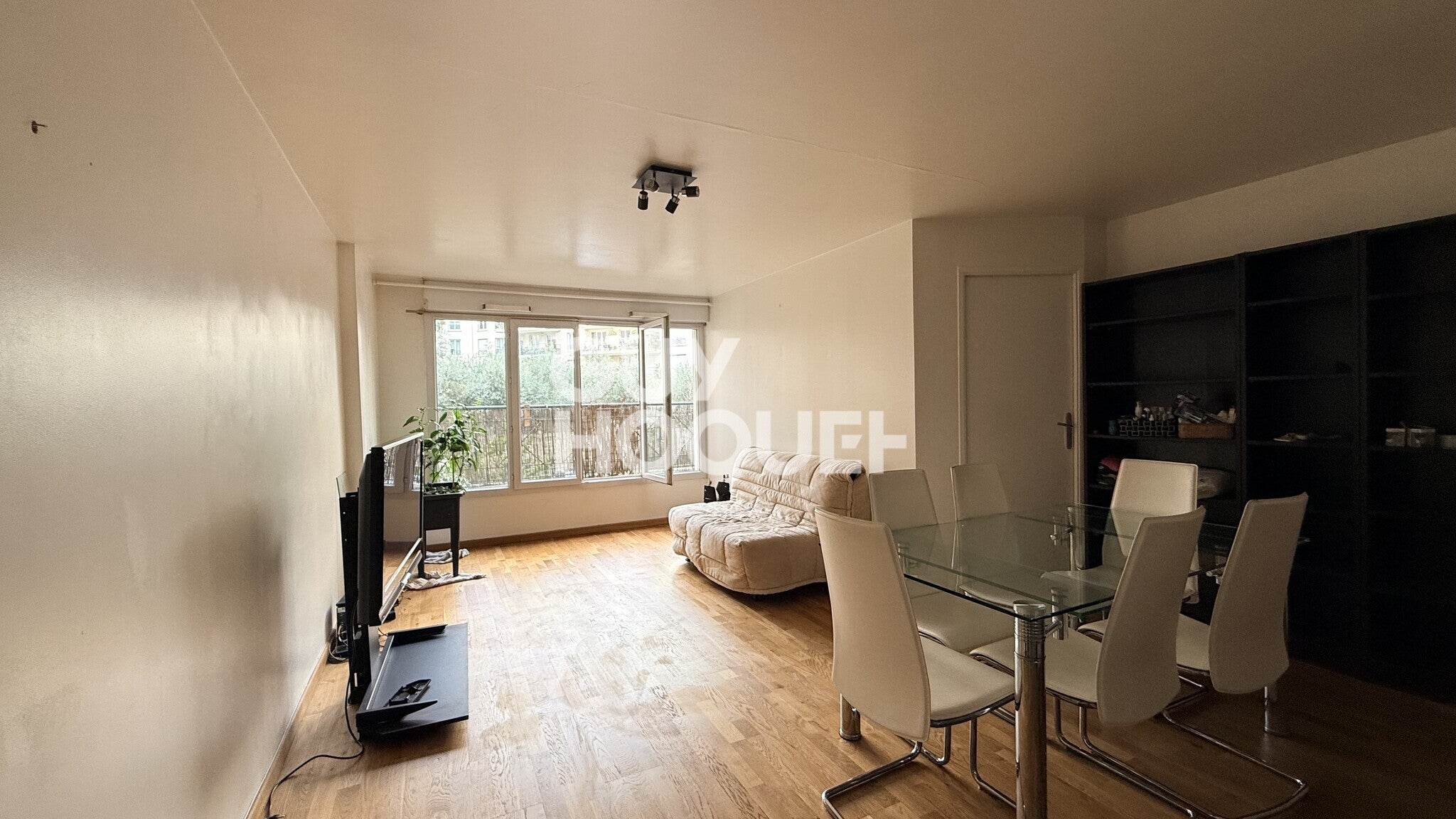 Flat Avenue Aristide Briand in Montrouge