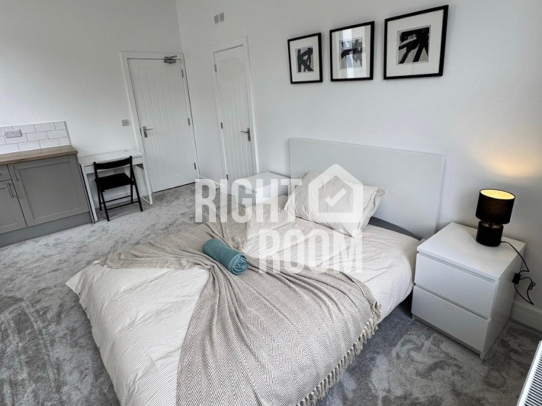 Room North End Avenue in Portsmouth