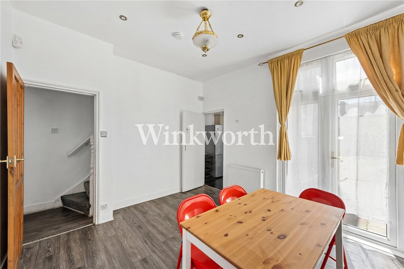 House Asplins Road in Greater London
