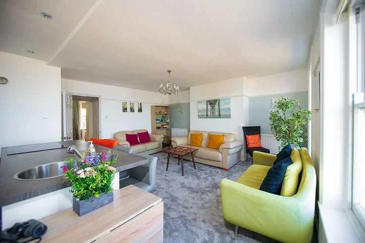 Flat Wellington Crescent in Thanet