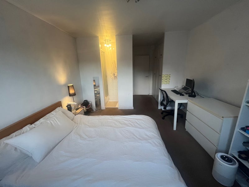 Room Bishop's Bridge Road in City of Westminster