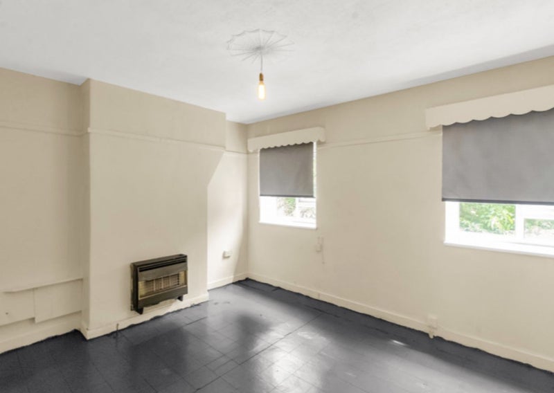 House Plummer Road in Greater London
