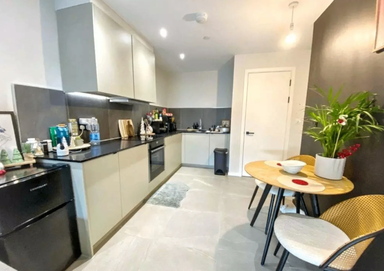 Flat Promenade in Cheltenham