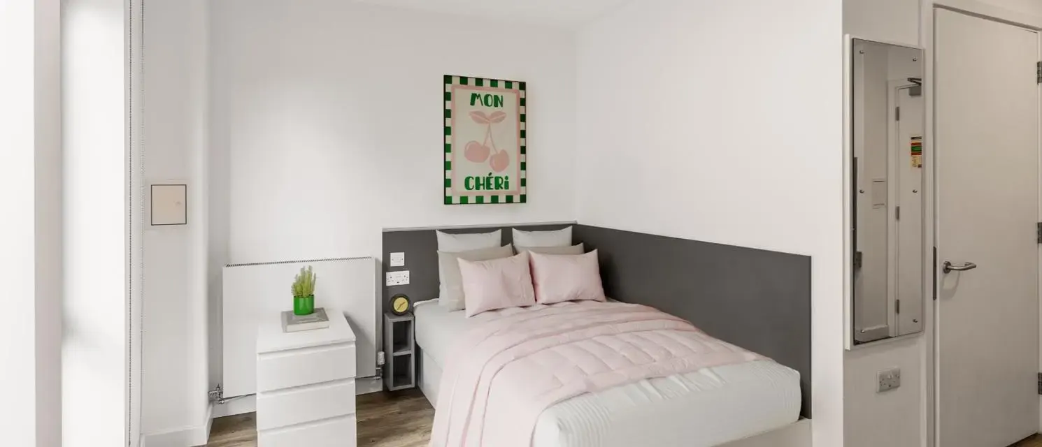 Room Hornsey Street in Greater London