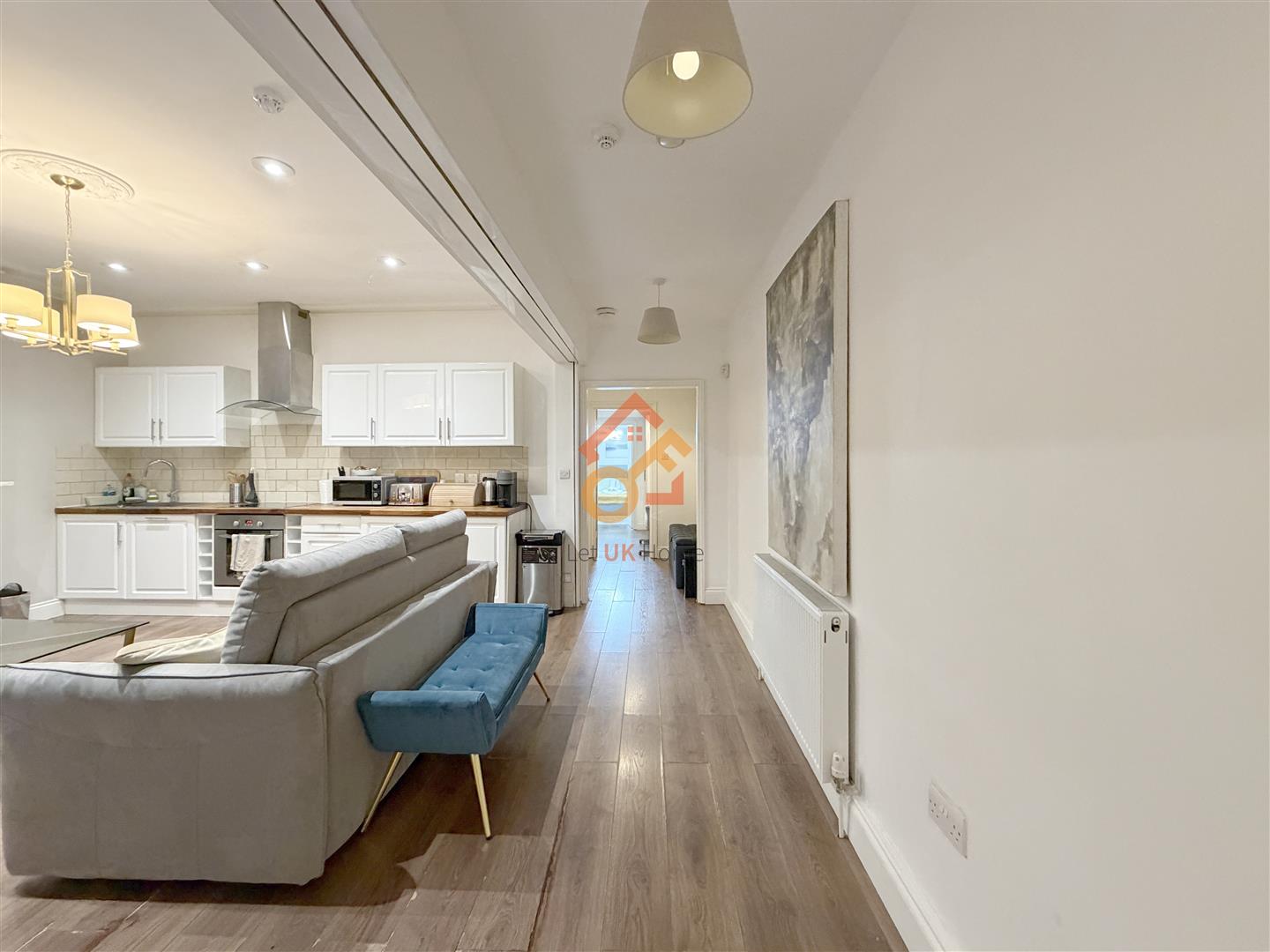 Flat Philbeach Gardens in Greater London