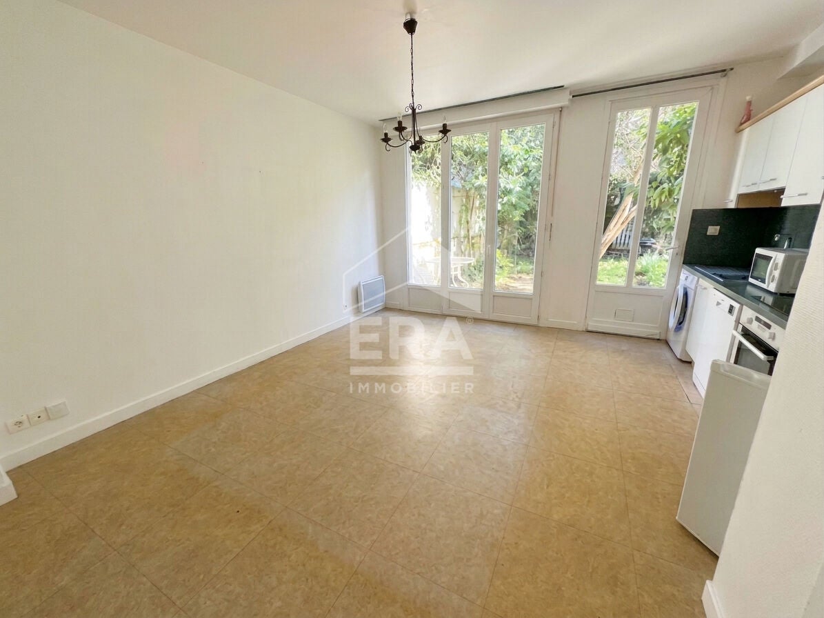 Flat Rue du Port Royal in Royan