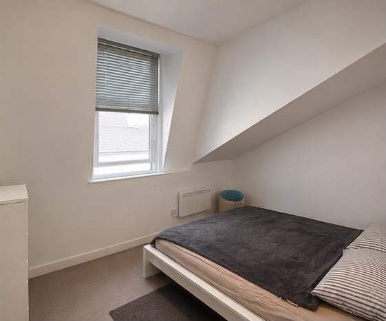 Flat Cabul Road in Greater London