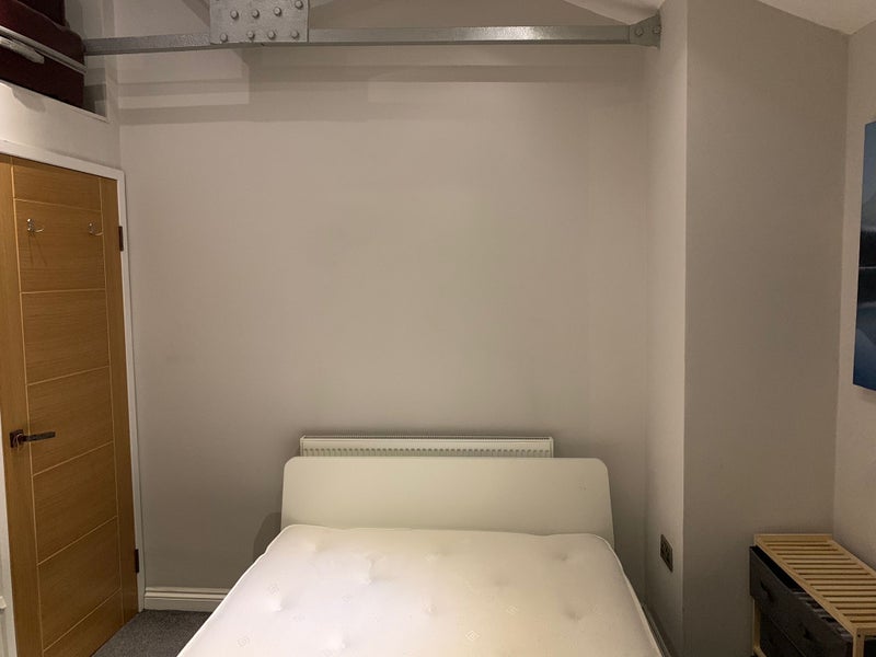 Room Warstone Lane in Birmingham