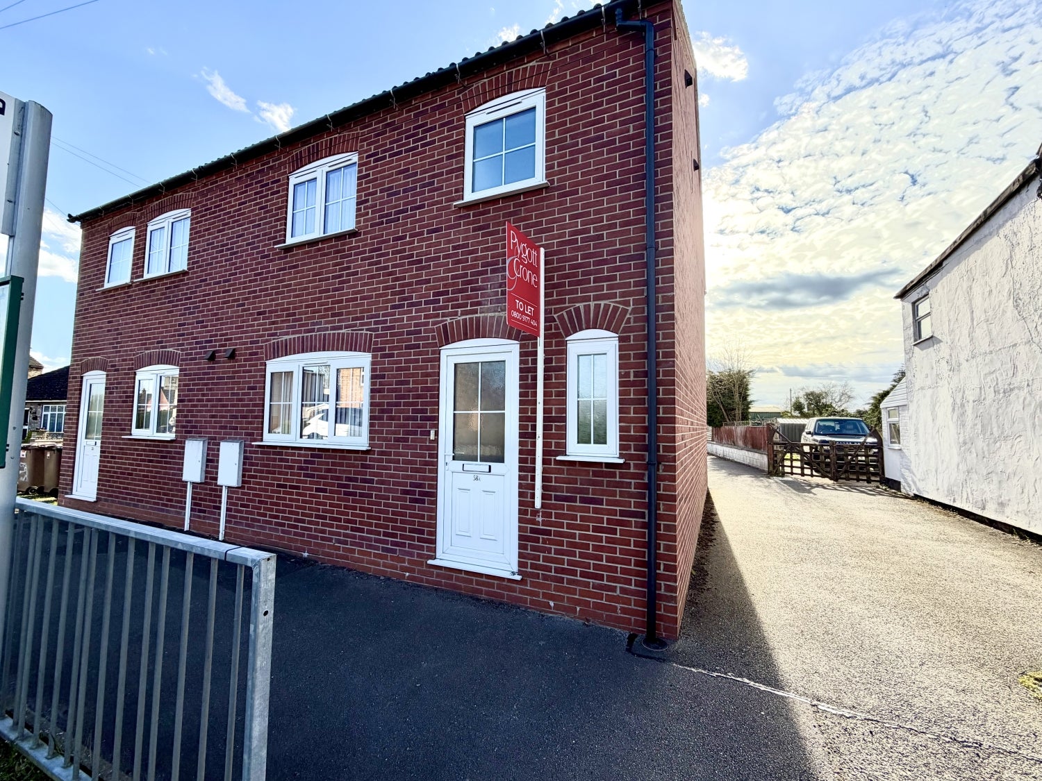 House High Street in North Kesteven