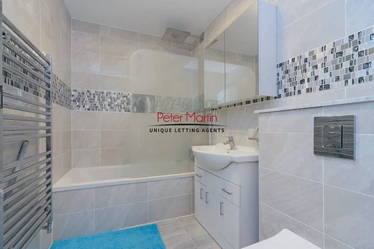 Flat Portsdown Mews in Greater London