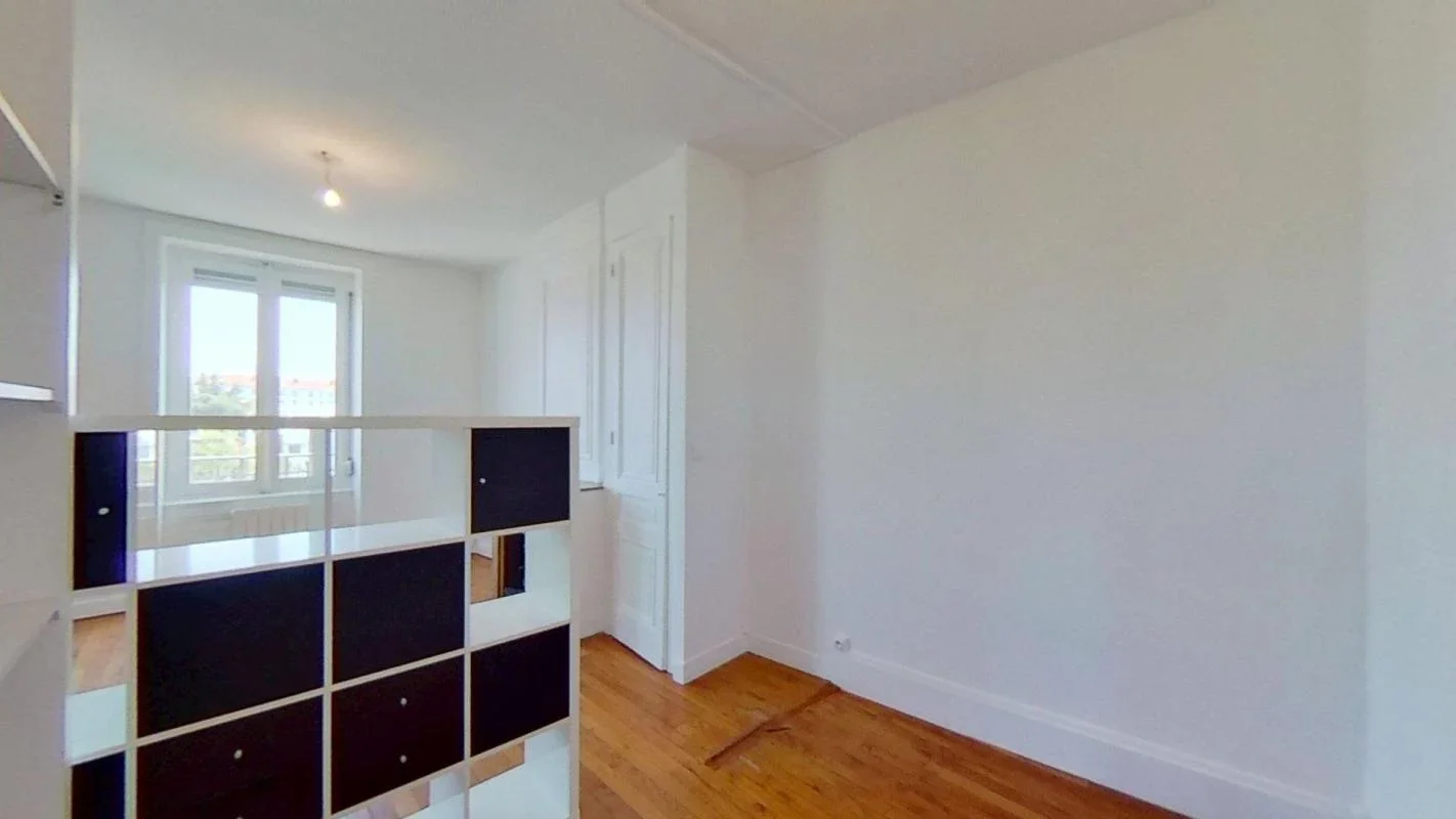 Appartement Rue Saint-Isidore à Lyon