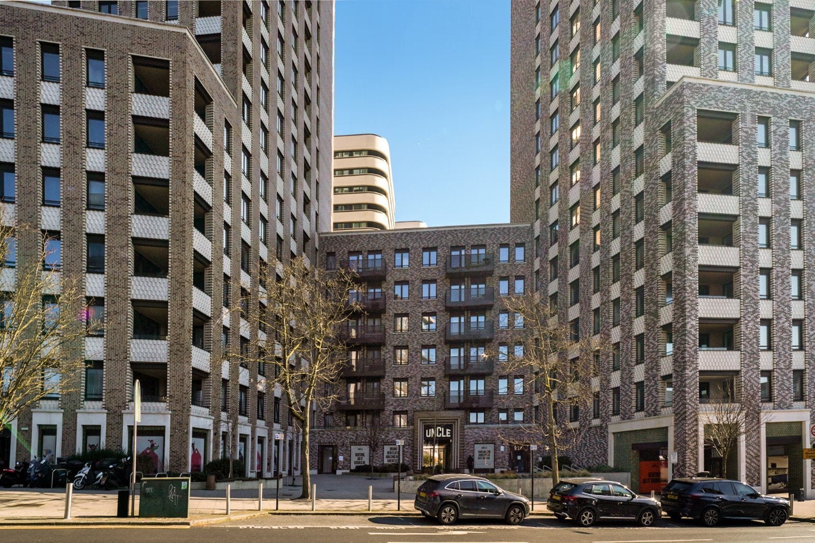 Flat Park Lane in Greater London