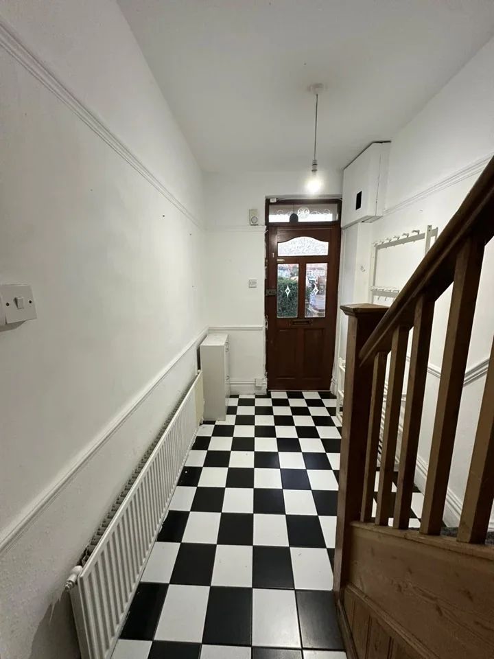House Coniston Avenue in Greater London