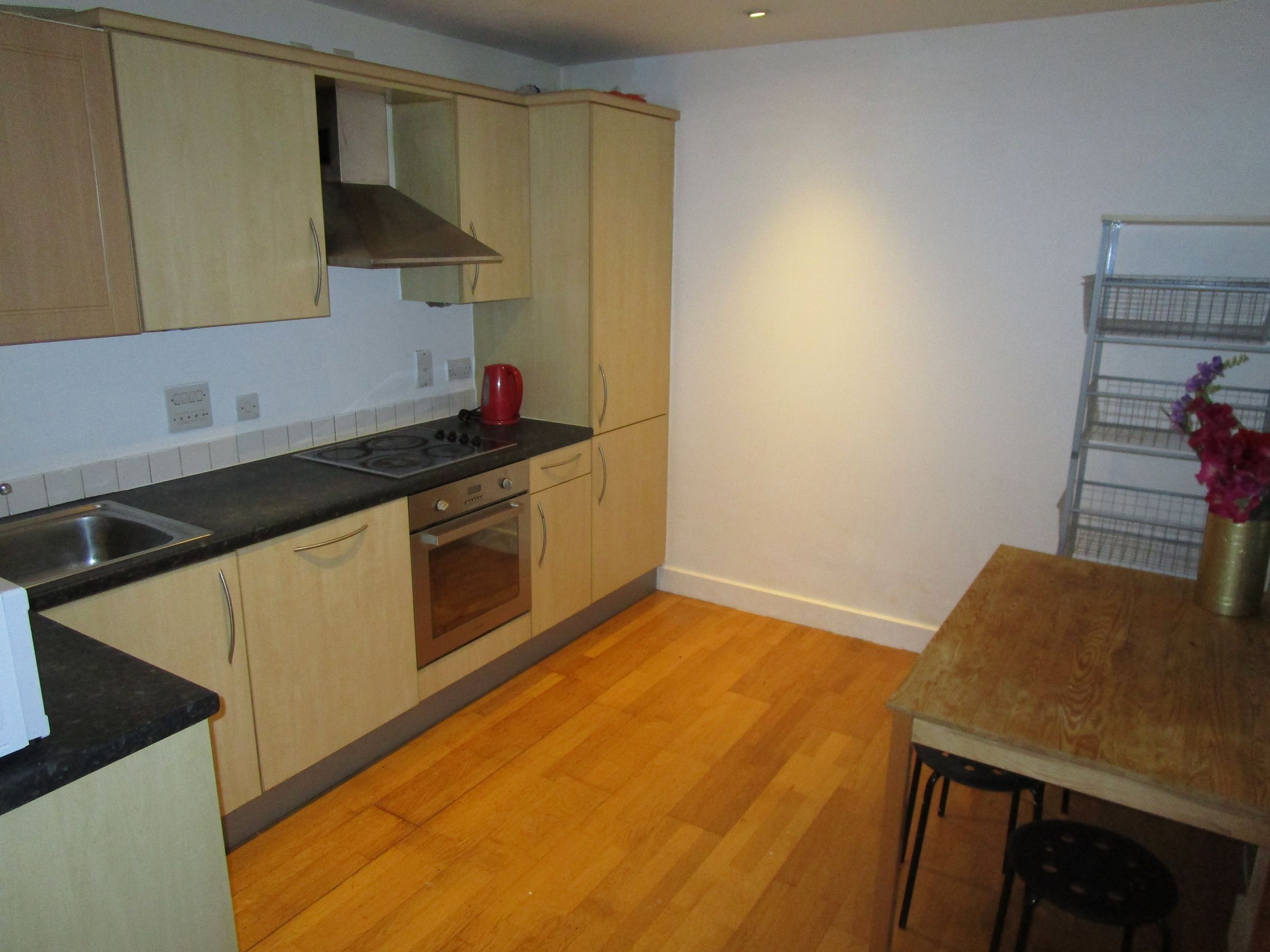 Flat Hamilton Court in Taunton