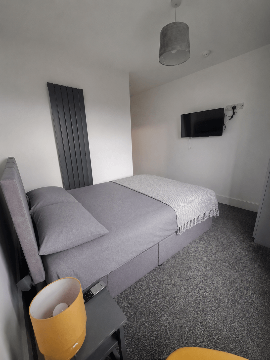 Flat Hainton Avenue in Grimsby