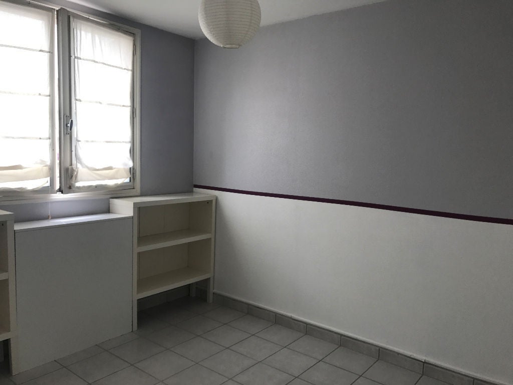 Flat Place de l'Aveyron in Colomiers