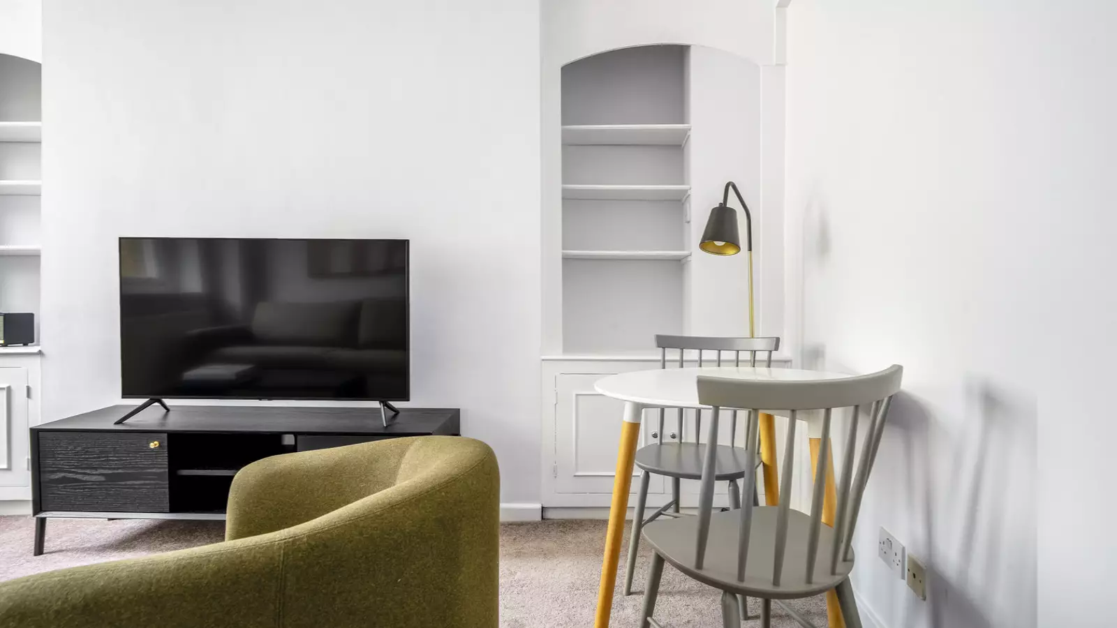 Flat Welbeck Way in City of Westminster