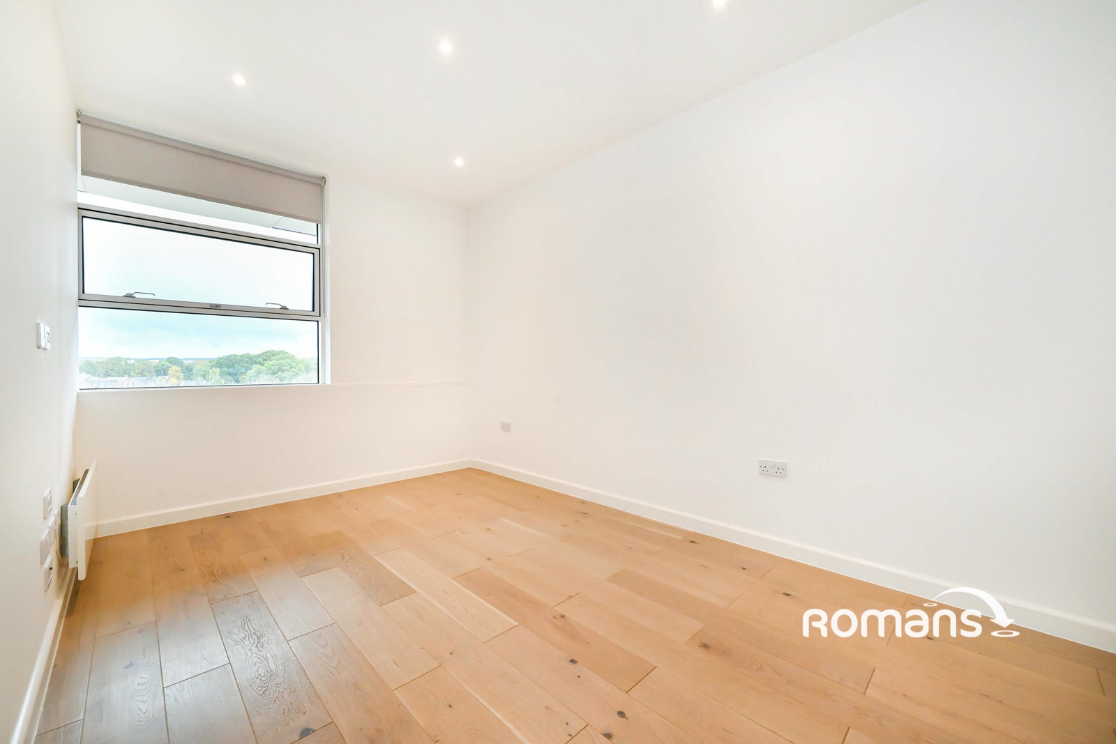 Flat Compass Court in Coventry
