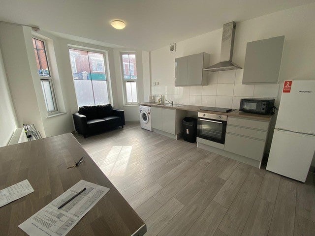 Flat Seaford Street in Stoke-on-Trent