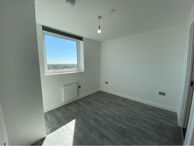 Flat Coventry Road in Birmingham