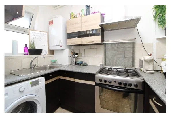 Room Havelock Close in Greater London