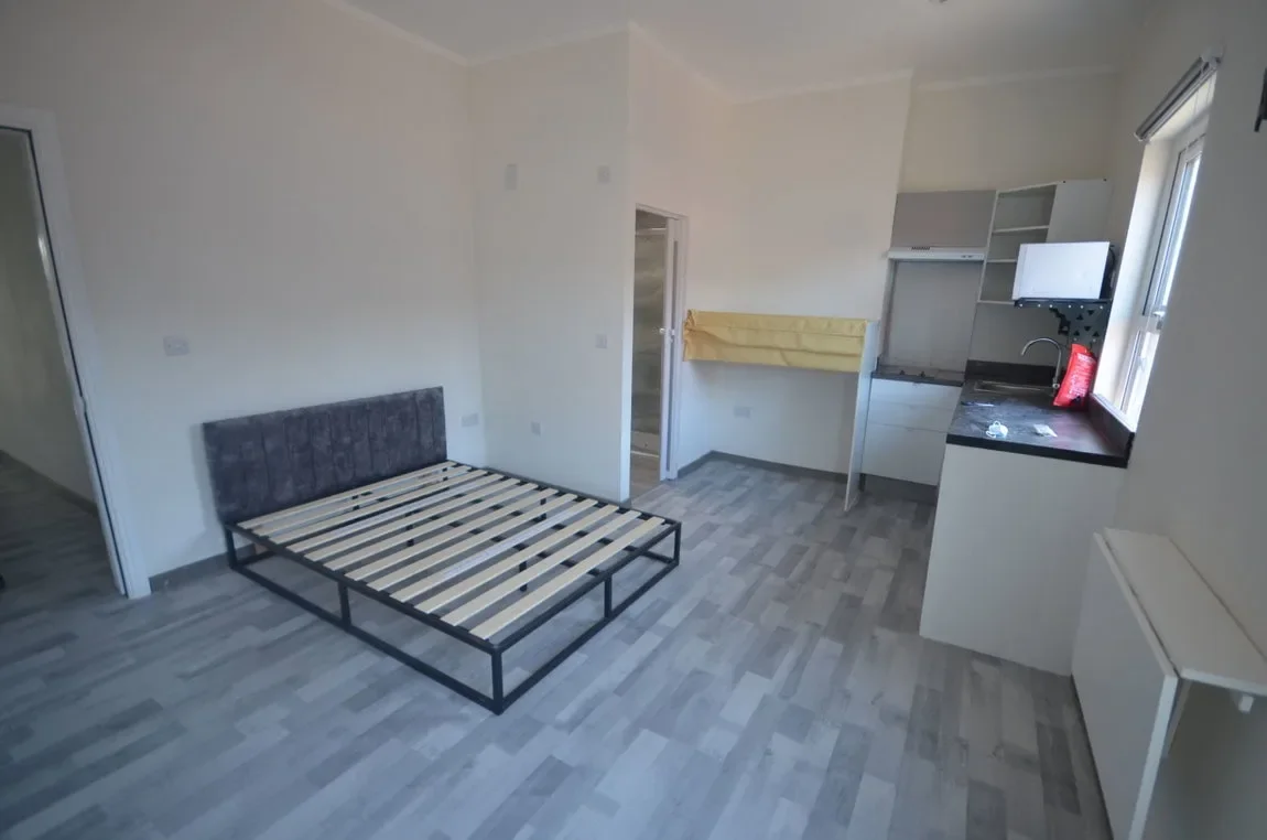 Flat Albert Road in Widnes