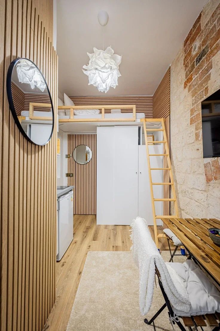 Flat Rue Lamandé in Paris
