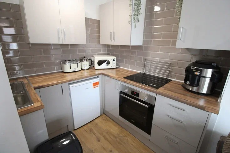 Flat Poulton Road in Borough of Wyre