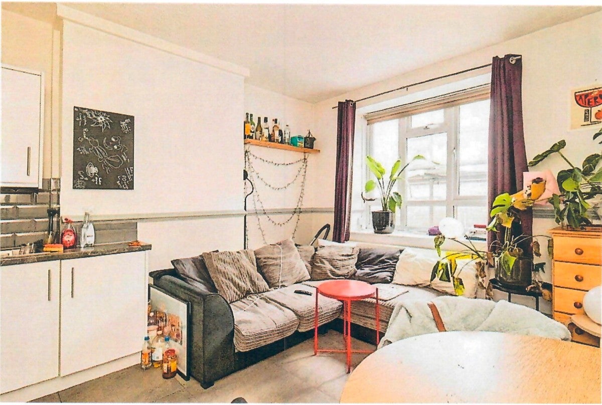 House Triangle Place in Greater London