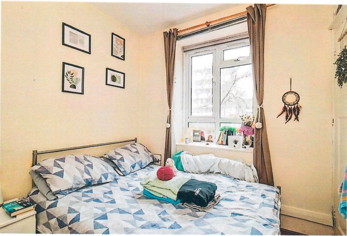 House Triangle Place in Greater London