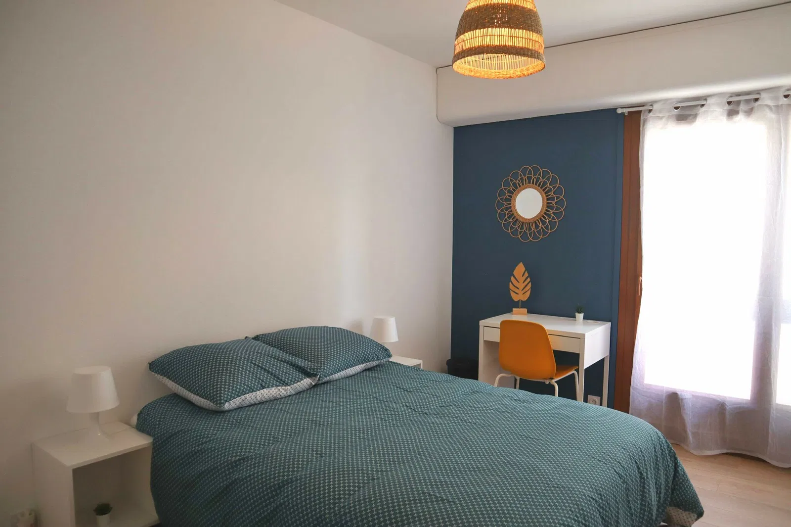 Chambre Rue du Faucigny à Annemasse