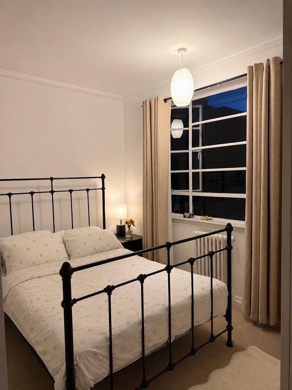 Room Nightingale Lane in Greater London