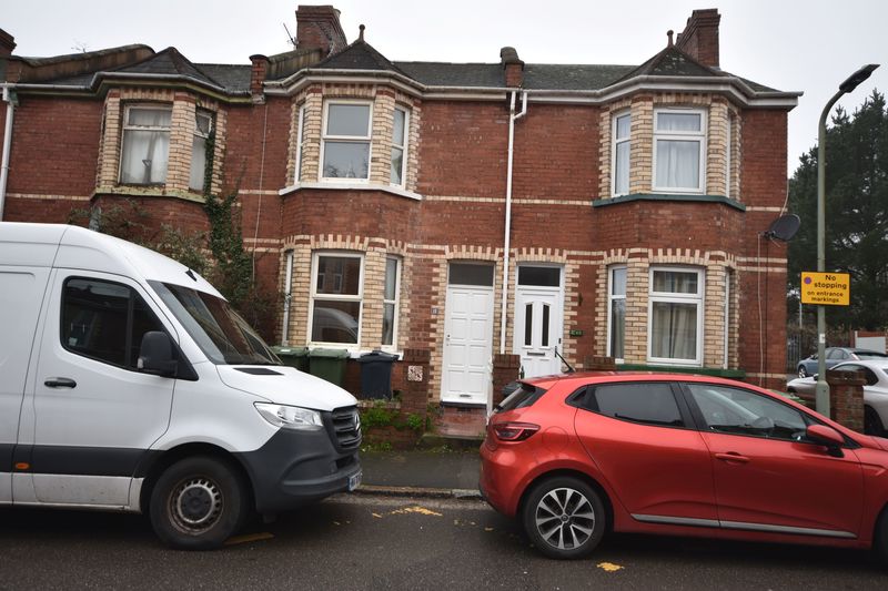 Flat Ladysmith Road in Exeter