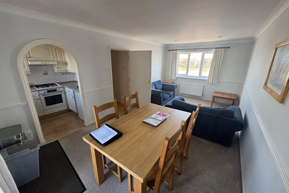 Flat Axholme Court in Hull
