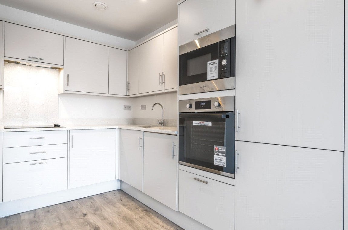 Flat Obelisk Way in Surrey Heath