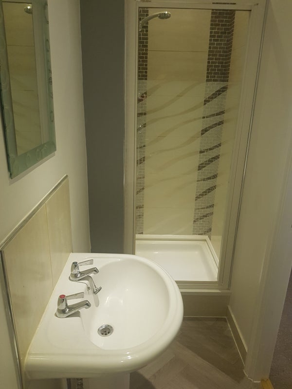 Room Hampton Lane in Metropolitan Borough of Solihull